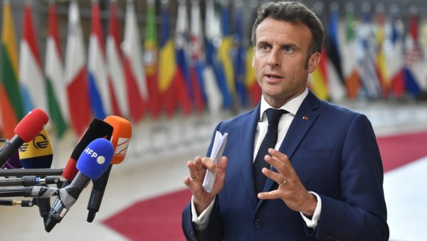 МАКРОН О МОГУЋЕМ МИРОВНОМ СПОРАЗУМУ: Од виталног значаја је да Русиja не буде понижена МАКРОН О МОГУЋЕМ МИРОВНОМ СПОРАЗУМУ: Од виталног значаја је да Русиja не буде понижена