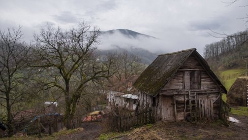 МИЛИОН КУЋА И СТАНОВА ПРАЗНО: Ево шта су показали пописни подаци - где и како живимо