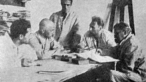 СУСРЕТ СА ИСТОРИЈОМ - СТВАРАЊЕ МИТА О СРПСКОМ ХЕГЕМОНИЗМУ: Како су Немачка и Коминтерна упорно наметале кривицу нашем народу СУСРЕТ СА ИСТОРИЈОМ - СТВАРАЊЕ МИТА О СРПСКОМ ХЕГЕМОНИЗМУ: Како су Немачка и Коминтерна упорно наметале кривицу нашем народу