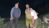 DRAMA NA DURMITORU: Holanđani evakuisani, pronađeni iznad Jablan jezera (FOTO) DRAMA NA DURMITORU: Holanđani evakuisani, pronađeni iznad Jablan jezera (FOTO)