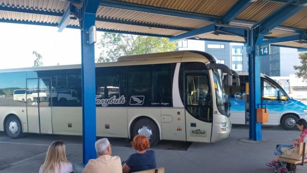 ВИШЕ ЦЕНЕ КАРАТА, МАЊИ БРОЈ ПУТНИКА: У Српској се поскупљење енергената негативно одразило на рад превозника ВИШЕ ЦЕНЕ КАРАТА, МАЊИ БРОЈ ПУТНИКА: У Српској се поскупљење енергената негативно одразило на рад превозника