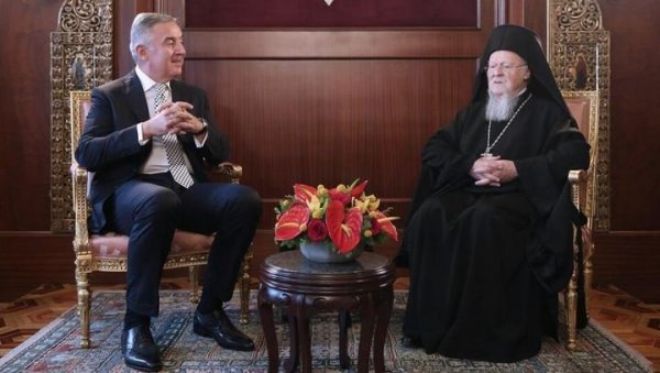 МИЛО У ИСТАНБУЛУ: Патијарх Вартоломеј ће да крсти Ђукановићевог унука? МИЛО У ИСТАНБУЛУ: Патијарх Вартоломеј ће да крсти Ђукановићевог унука?