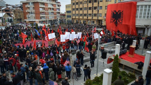 АЛБАНСКА АКЦИЈА У УН: Отварају и питање југа Србије у Њујорку АЛБАНСКА АКЦИЈА У УН: Отварају и питање југа Србије у Њујорку