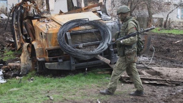 ВОЈНИЦИ 57. БРИГАДЕ ВСУ ПОБЕГЛИ: Борац председничког пука Украјине – Издали су нас и упутили на положаје које су они напустили ВОЈНИЦИ 57. БРИГАДЕ ВСУ ПОБЕГЛИ: Борац председничког пука Украјине – Издали су нас и упутили на положаје које су они напустили