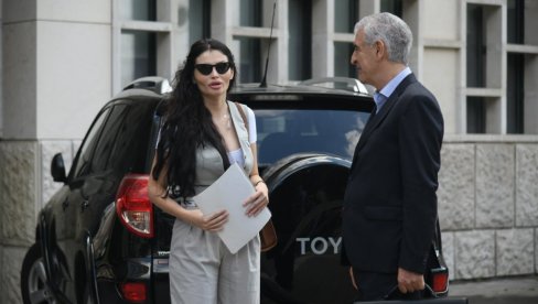 ZA TAJ TRETMAN NIJE POTREBNA POSEBNA ŠKOLA: Olgica Markanović iznela odbranu u Prvom osnovnom sudu u Beogradu ZA TAJ TRETMAN NIJE POTREBNA POSEBNA ŠKOLA: Olgica Markanović iznela odbranu u Prvom osnovnom sudu u Beogradu