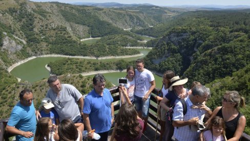 PODACI UN AGENCIJE ZA TURIZAM: Od međunarodnih putnika uvećan rast prihoda Srbije PODACI UN AGENCIJE ZA TURIZAM: Od međunarodnih putnika uvećan rast prihoda Srbije