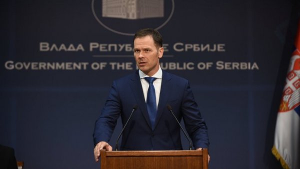 КАМАТНА СТОПА САМО ТРИ ОДСТО: Синиша Мали о кредиту од милијарду долара које је Србија позајмила од УАЕ КАМАТНА СТОПА САМО ТРИ ОДСТО: Синиша Мали о кредиту од милијарду долара које је Србија позајмила од УАЕ