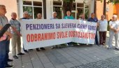 ТРАЖЕ МИНИМАЛНО 270: Протест пензионера у Подгорици и Бијелом пољу у понедељак ТРАЖЕ МИНИМАЛНО 270: Протест пензионера у Подгорици и Бијелом пољу у понедељак