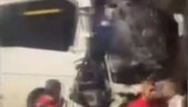 POJAVIO SE SNIMAK: Autobus bugarske reprezentacije potpuno slupan (VIDEO) POJAVIO SE SNIMAK: Autobus bugarske reprezentacije potpuno slupan (VIDEO)