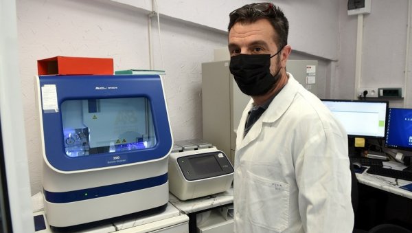 ЗА ДВЕ ДЕЦЕНИЈЕ ОБРАЂЕНО ЧАК 10.000 ДНК АНАЛИЗА: Душан Кецкаревић, наш водећи стручњак за генетику и форензику, за недељне Новости ЗА ДВЕ ДЕЦЕНИЈЕ ОБРАЂЕНО ЧАК 10.000 ДНК АНАЛИЗА: Душан Кецкаревић, наш водећи стручњак за генетику и форензику, за недељне Новости