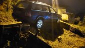 ОДРОН У УЖИЦУ: Возило заглављено, дежурне службе интервенисале како би спречиле несрећу (ФОТО)