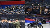 СВЕЧАНО У АРЕНИ: У Београду се обележава Дан полиције и МУП-а (ФОТО/ВИДЕО) СВЕЧАНО У АРЕНИ: У Београду се обележава Дан полиције и МУП-а (ФОТО/ВИДЕО)