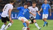 AZURI SE NE PREDAJU: Pašće gol u prvih 45 minuta na Vestfalenu AZURI SE NE PREDAJU: Pašće gol u prvih 45 minuta na Vestfalenu