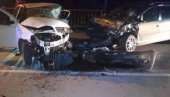 DIREKTAN SUDAR NA MLAVSKOM MOSTU: Teška saobraćajna nesreća u Starom Kostolcu (FOTO) DIREKTAN SUDAR NA MLAVSKOM MOSTU: Teška saobraćajna nesreća u Starom Kostolcu (FOTO)