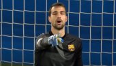 MRŽNJA I LICEMERJE: Golman Crne Gore van reprezentacije zbog spornih rukavica MRŽNJA I LICEMERJE: Golman Crne Gore van reprezentacije zbog spornih rukavica