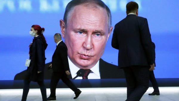 СТАРИ СВЕТ ЈЕ ГОТОВ: Пет кључних порука Путиновог првог великог говора од почетка руске војне офанзиве на Украјину СТАРИ СВЕТ ЈЕ ГОТОВ: Пет кључних порука Путиновог првог великог говора од почетка руске војне офанзиве на Украјину