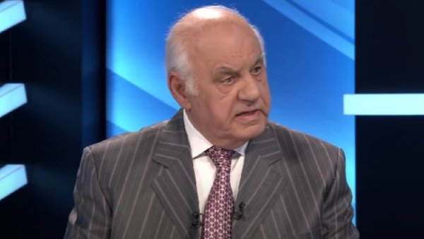 ПУСТИ СНОВИ ПАРЧАЊА СРБИЈЕ: Бивши албански председник тражи од ЕУ притисак на Београд, плаши се Русије и Кине ПУСТИ СНОВИ ПАРЧАЊА СРБИЈЕ: Бивши албански председник тражи од ЕУ притисак на Београд, плаши се Русије и Кине
