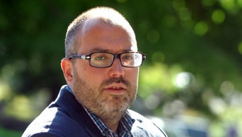 KOSOVO JE MNOGO VIŠE OD TERITORIJE Feđa Dimović o duhovnoj vertikali srpskog naroda i korenu našeg identiteta KOSOVO JE MNOGO VIŠE OD TERITORIJE Feđa Dimović o duhovnoj vertikali srpskog naroda i korenu našeg identiteta