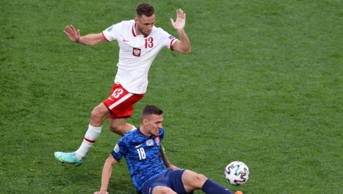 POTPISAO ZA SPARTAK, PA IZVISIO ZA MUNDIJAL: Poljak zbog odlaska u ruski klub neće moći da igra na Svetskom prvenstvu