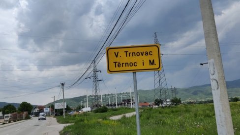 TUKAO BIVŠU ŽENU I DETE PA POBEGAO: Haos u Velikom Trnovcu TUKAO BIVŠU ŽENU I DETE PA POBEGAO: Haos u Velikom Trnovcu