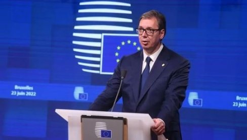 POČINJE SAMIT EVROPSKE POLITIČKE ZAJEDNICE, VUČIĆ PORUČIO: Glavu gore, borimo se za Srbiju POČINJE SAMIT EVROPSKE POLITIČKE ZAJEDNICE, VUČIĆ PORUČIO: Glavu gore, borimo se za Srbiju