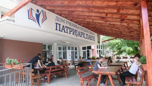 KIRIJU ULAŽU U LAGODNI BORAVAK: Novosti u beogradskom domu učenika Patrijarh Pavle KIRIJU ULAŽU U LAGODNI BORAVAK: Novosti u beogradskom domu učenika Patrijarh Pavle