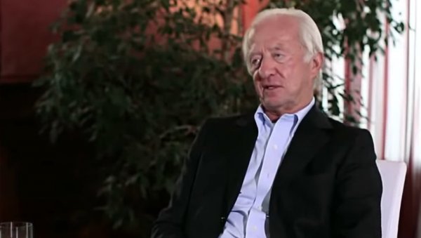 УМРО ЛЕОНАРДО ДЕЛ ВЕКИО: Творац реј-бан наочара преминуо у 87. години УМРО ЛЕОНАРДО ДЕЛ ВЕКИО: Творац реј-бан наочара преминуо у 87. години