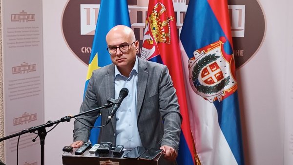 ВУЧЕВИЋ: Права је срећа што у овако изазовним временима српским државним бродом управља неко ко је свестан Видовдана и његове тежине ВУЧЕВИЋ: Права је срећа што у овако изазовним временима српским државним бродом управља неко ко је свестан Видовдана и његове тежине