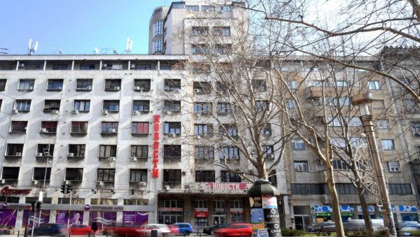 И КАД ЈЕ НАЈТЕЖЕ, ЖИВИ СЕ, ТО БАР СРБИ ДОБРО ЗНАЈУ: Лауреати овогодишњих признања Новости, о томе по ћему ће посебно памтити 2022. И КАД ЈЕ НАЈТЕЖЕ, ЖИВИ СЕ, ТО БАР СРБИ ДОБРО ЗНАЈУ: Лауреати овогодишњих признања Новости, о томе по ћему ће посебно памтити 2022.