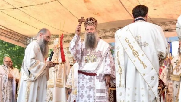 СВЕЧАНО У ГРАЧАНИЦИ: Литургијом почело обележавање Видовдана (ФОТО) СВЕЧАНО У ГРАЧАНИЦИ: Литургијом почело обележавање Видовдана (ФОТО)