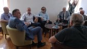 OBELEŽAVANJE VIDOVDANA U ANDRIĆGRADU: Održan okrugli sto Rusija i Evropa (FOTO) OBELEŽAVANJE VIDOVDANA U ANDRIĆGRADU: Održan okrugli sto Rusija i Evropa (FOTO)