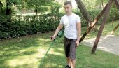 УБИЈА АМБРОЗИЈУ БЕЗ ХЕМИЈЕ: Ускоро почиње масовна производња амброзера у Београду УБИЈА АМБРОЗИЈУ БЕЗ ХЕМИЈЕ: Ускоро почиње масовна производња амброзера у Београду