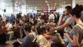 OTKAZUJU SE LETOVI SA FRANCUSKOG AERODROMA: Štrajk radnika poremetio red letenja OTKAZUJU SE LETOVI SA FRANCUSKOG AERODROMA: Štrajk radnika poremetio red letenja