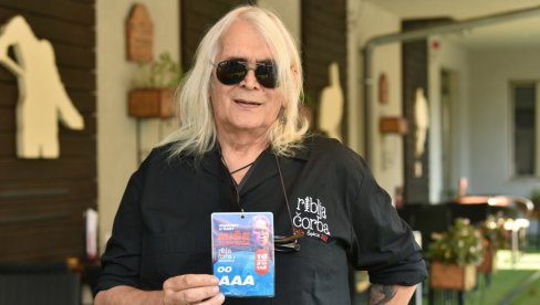 KLINCI SE DIVE BITANGAMA, A ROK SE ČUJE SVE MANJE: Bora Đorđević pred nastup na festivalu Banjalučki dani muzike KLINCI SE DIVE BITANGAMA, A ROK SE ČUJE SVE MANJE: Bora Đorđević pred nastup na festivalu Banjalučki dani muzike