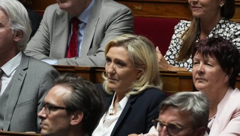 ISTRAGA PROTIV MARIN LE PEN: Tužilaštvo u Parizu pokrenulo postupak zbog nezakonitor finansiranja kampanje ISTRAGA PROTIV MARIN LE PEN: Tužilaštvo u Parizu pokrenulo postupak zbog nezakonitor finansiranja kampanje