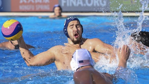 BEZ NAPADA I - BRONZE: Vaterpolisti Srbije razočarani posle poraza od Španije u borbi za medalju na Svetskom prvenstvu BEZ NAPADA I - BRONZE: Vaterpolisti Srbije razočarani posle poraza od Španije u borbi za medalju na Svetskom prvenstvu