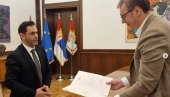 VUČIĆ DOBIO POZIV OD BIN ZAJEDA DA POSETI ABU DABI: „Prilika da dodatno učvrstimo prijateljstvo dva naroda”