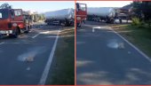 AUTOMOBIL SMRSKAN, CISTERNA GORI: Stravična sudar kod Lukavca (VIDEO) AUTOMOBIL SMRSKAN, CISTERNA GORI: Stravična sudar kod Lukavca (VIDEO)