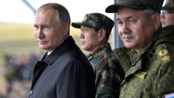 ПУТИН СА ЛИДЕРИМА ДУМЕ: Јачање суверенитета након почетка специјалне операције је споредни ефекат ПУТИН СА ЛИДЕРИМА ДУМЕ: Јачање суверенитета након почетка специјалне операције је споредни ефекат