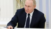 САДА ЈЕ И ЗВАНИЧНО: Путин потписао указ - У Кремљу ће сутра бити одржана свечана церемонија САДА ЈЕ И ЗВАНИЧНО: Путин потписао указ - У Кремљу ће сутра бити одржана свечана церемонија