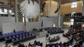 ПОСЛАНИК АЛТЕРНАТИВЕ ЗА НЕМАЧКУ: Србија на нишану обојених револуционара ПОСЛАНИК АЛТЕРНАТИВЕ ЗА НЕМАЧКУ: Србија на нишану обојених револуционара