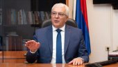 МНОГИ СУ КРОЗ ИСТОРИЈУ ПОКУШАЛИ ДА УГАСЕ НАШ СРПСКИ НАРОД: Андрија Мандић поводом 29 година акције Олуја МНОГИ СУ КРОЗ ИСТОРИЈУ ПОКУШАЛИ ДА УГАСЕ НАШ СРПСКИ НАРОД: Андрија Мандић поводом 29 година акције Олуја