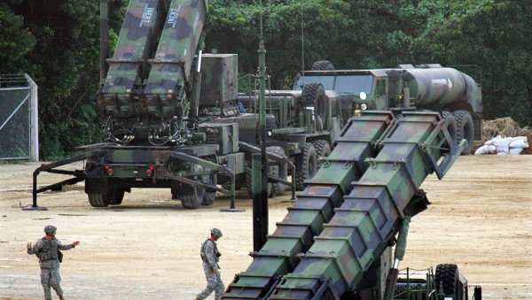 СА OКИНАВЕ ЦИЉАЈУ TАЈВАН: Јапанско острво са америчким војним базама у жижи сукоба с кинеским суседом СА OКИНАВЕ ЦИЉАЈУ TАЈВАН: Јапанско острво са америчким војним базама у жижи сукоба с кинеским суседом