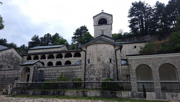 ЗА НАС ЦПЦ НИЈЕ САМОСТАЛНА: Након пометње у медијима, огласио се јуче поглавар кипарске цркве ЗА НАС ЦПЦ НИЈЕ САМОСТАЛНА: Након пометње у медијима, огласио се јуче поглавар кипарске цркве