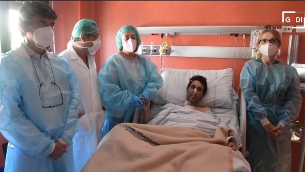 ЗДРАВО СРЦЕ СТИГЛО ОДМАХ ПОСЛЕ ВЕНЧАЊА: Животна и љубавна прича пара из Торина привукла пажњу светске јавности ЗДРАВО СРЦЕ СТИГЛО ОДМАХ ПОСЛЕ ВЕНЧАЊА: Животна и љубавна прича пара из Торина привукла пажњу светске јавности