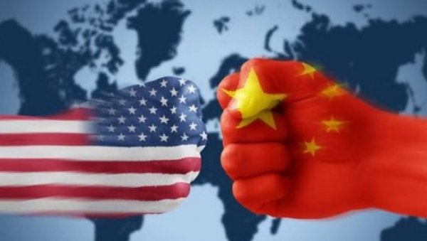 ПАЛЕ ТЕШКЕ ОПТУЖБЕ: Америка уперила прст у Кину да помаже у прикривању злочина Северне Кореје