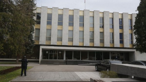 И НАЧЕЛНИЦИ НА ЛИСТАМА ЗА ПАРЛАМЕНТ: Политичке партије у РС иду на предстојеће гласање са најјачим кадровима И НАЧЕЛНИЦИ НА ЛИСТАМА ЗА ПАРЛАМЕНТ: Политичке партије у РС иду на предстојеће гласање са најјачим кадровима