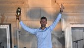 ЂОКОВИЋ ЈЕ ХЕРОЈ И БОРАЦ ЗА СЛОБОДУ: Амерички сенатор стао у Новакову одбрану ЂОКОВИЋ ЈЕ ХЕРОЈ И БОРАЦ ЗА СЛОБОДУ: Амерички сенатор стао у Новакову одбрану