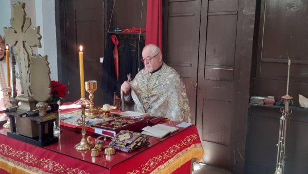 ПЕТРОВДАН ПРОСЛАВЉЕН У ЛЕШНИЦИ: Служба Божија у част великог празника ПЕТРОВДАН ПРОСЛАВЉЕН У ЛЕШНИЦИ: Служба Божија у част великог празника