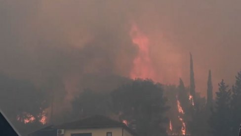 VELIKI POŽAR U DALMACIJI: Ugrožene kuće - struja isključena